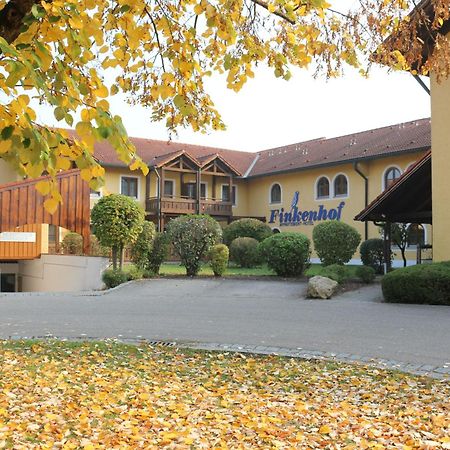 Appartement Hotel Finkenhof Kirchham Esterno foto