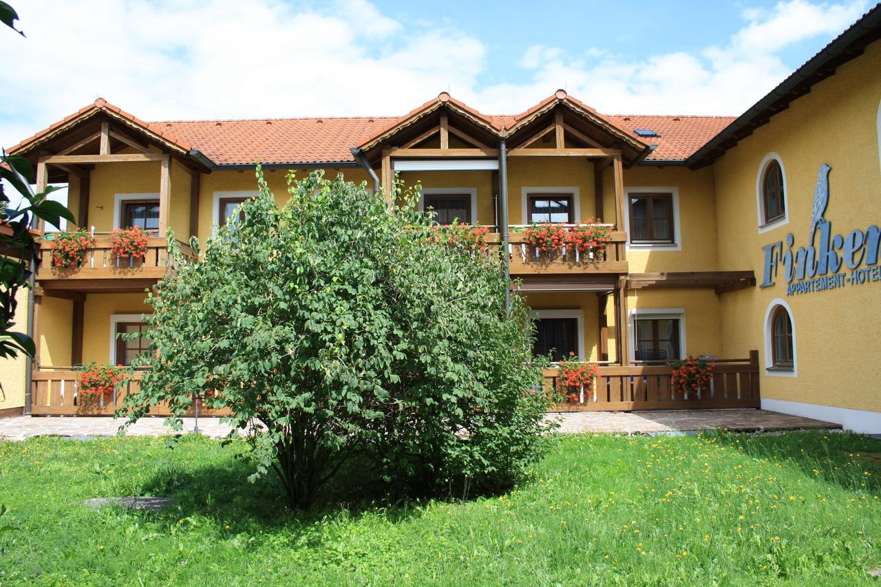 Appartement Hotel Finkenhof Kirchham Esterno foto